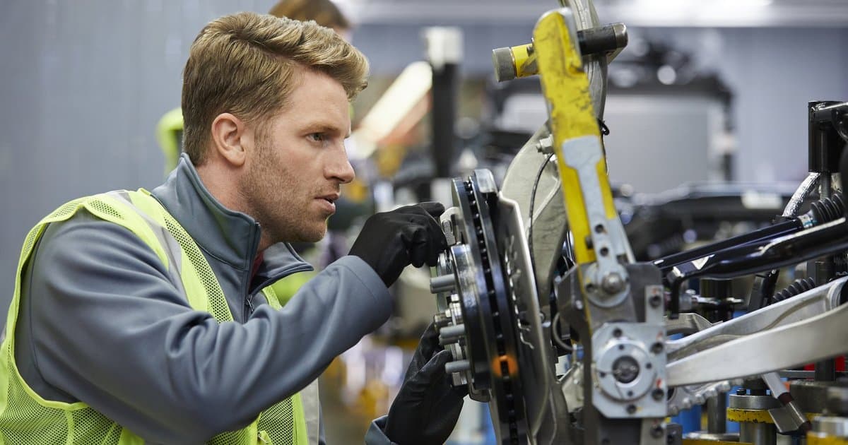 Ausbildung ohne Schulabschluss: Chancen, Wege und gefragte Berufe