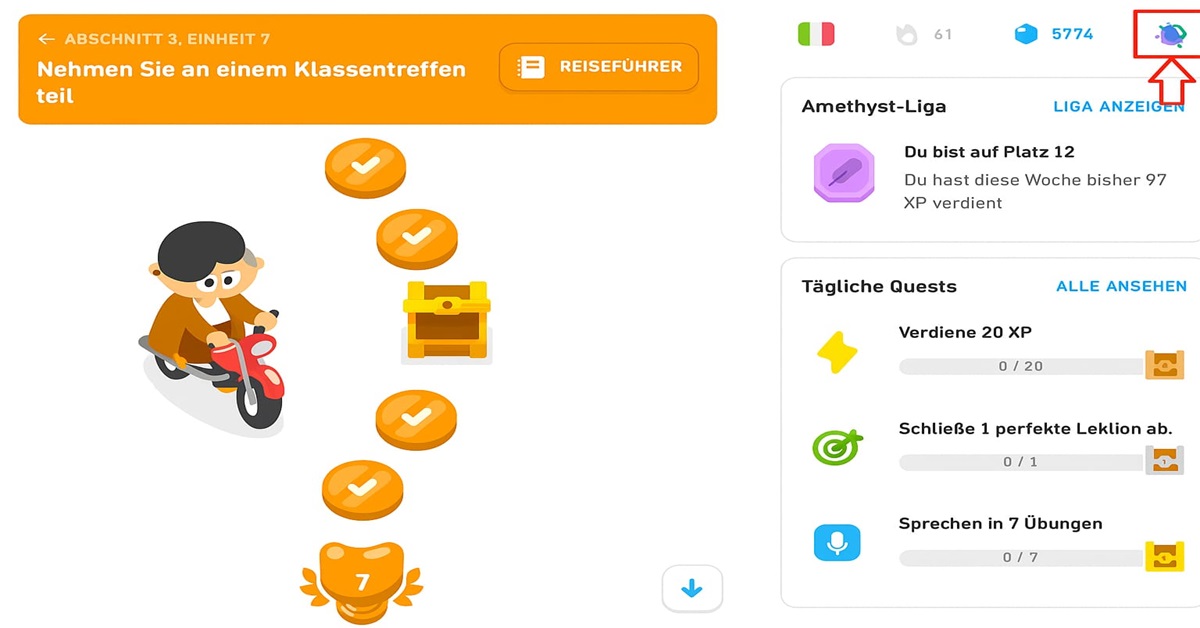 Klicke auf das Symbol „Einstellungen“ oben rechts und wähle den Reiter „Duolingo Super“