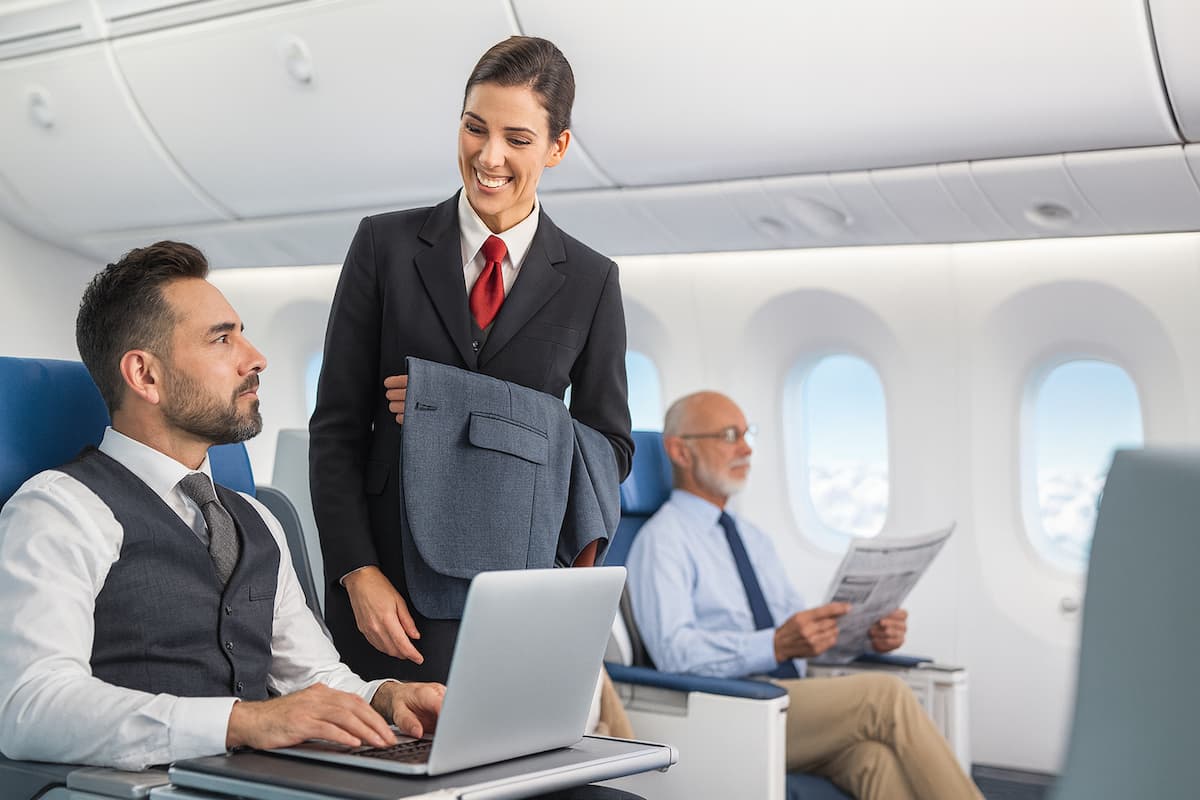 Für eine erfolgreiche Bewerbung sollten Kandidaten Professionalität, Freundlichkeit und Motivation zeigen