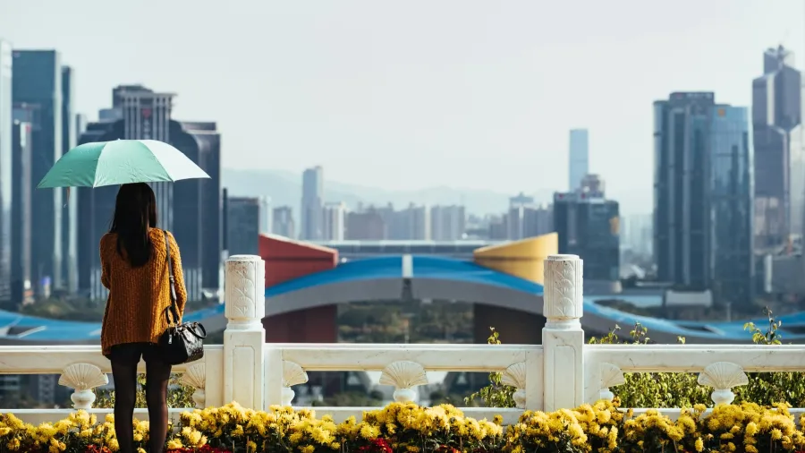 China pushes insurers to tailor products for women