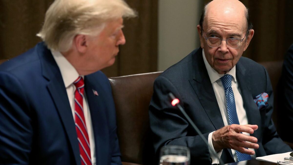 Wilbur Ross (at right) was a leading voice on tariffs in Trump’s first term.