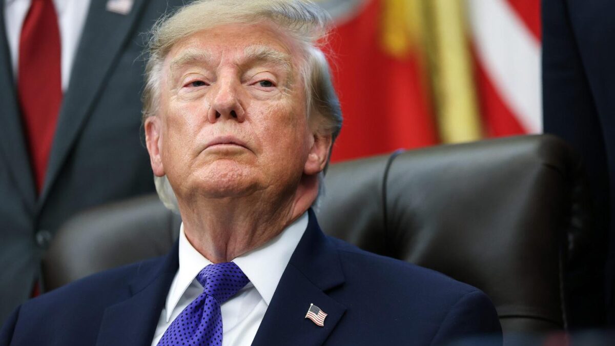 U.S. President Donald Trump listens to a reporters question in the Oval Office at the White House on September 28, 2026 in Washington, DC.